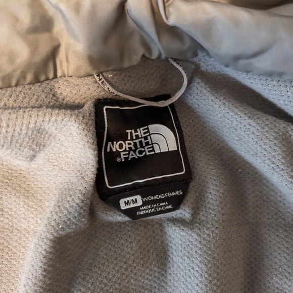 The North Face HyVent Ski Snow Active Outdoors Jacket size medium - Picture 4 of 5